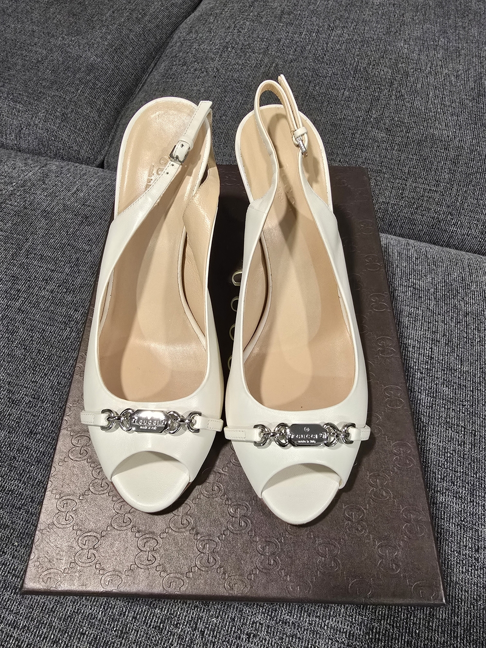 Gucci White Peep-Toe Slingback Heels with Silver Chain